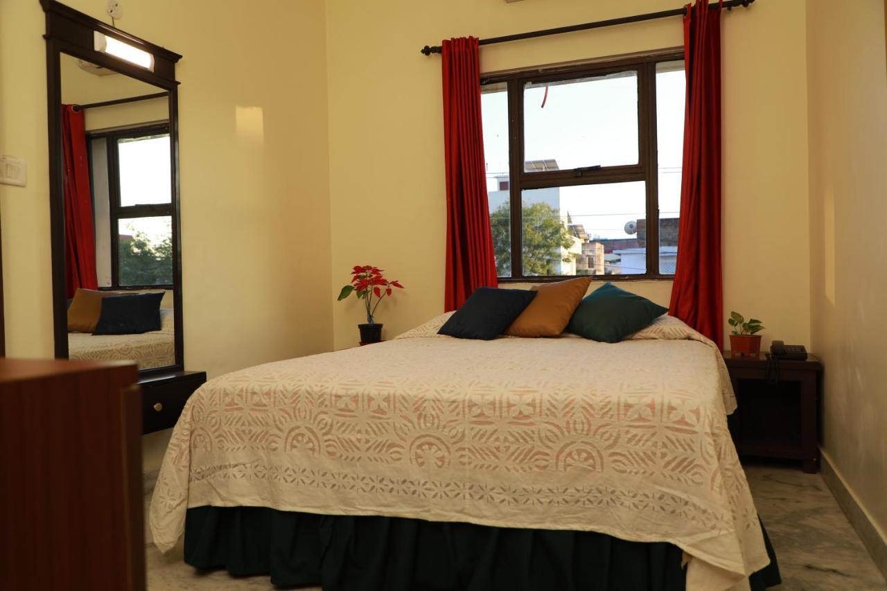Kailrugji - A City Center Hotel Jaipur Exteriör bild